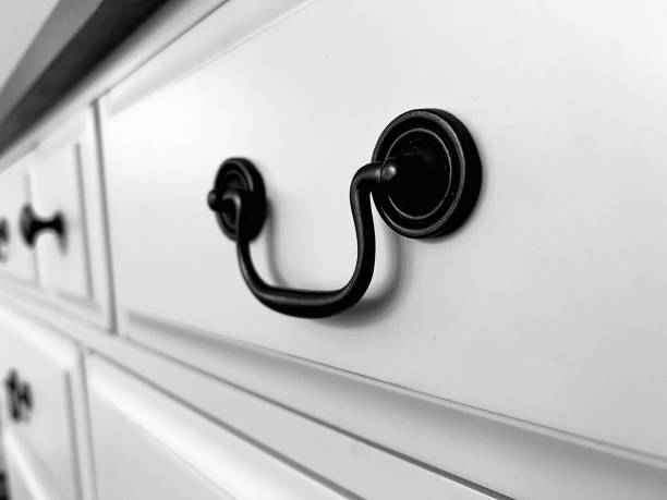 تصویر 1 از انواع دستگیره کابینت پلاستیکی + با کیفیت و در تنوع رنگی بالا